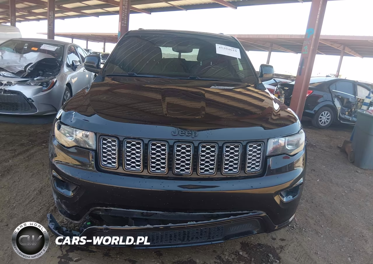 2018 Jeep Grand Cherokee Altitude 4X2 VIN:1C4RJEAG9JC511834 - 12