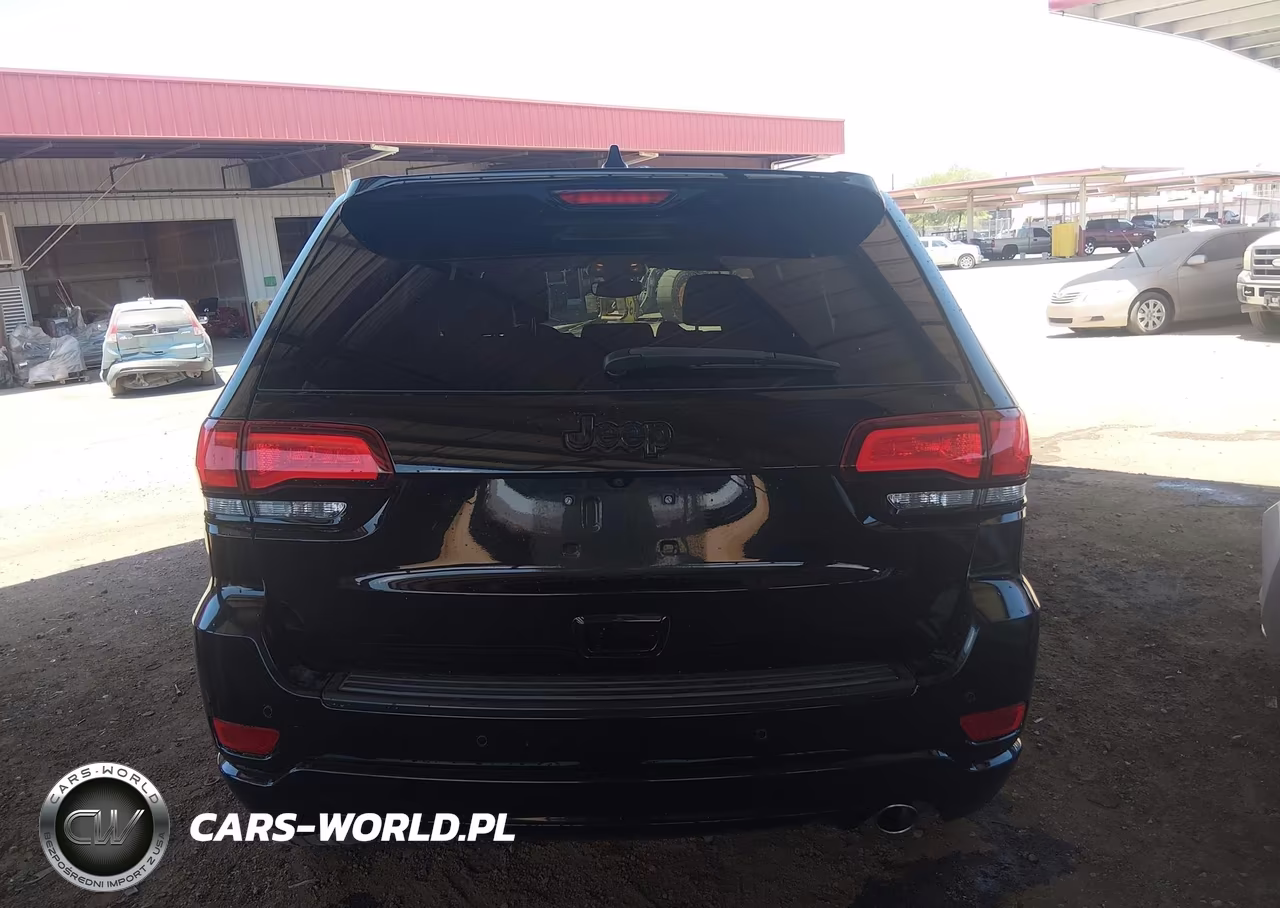 2018 Jeep Grand Cherokee Altitude 4X2 VIN:1C4RJEAG9JC511834 - 16