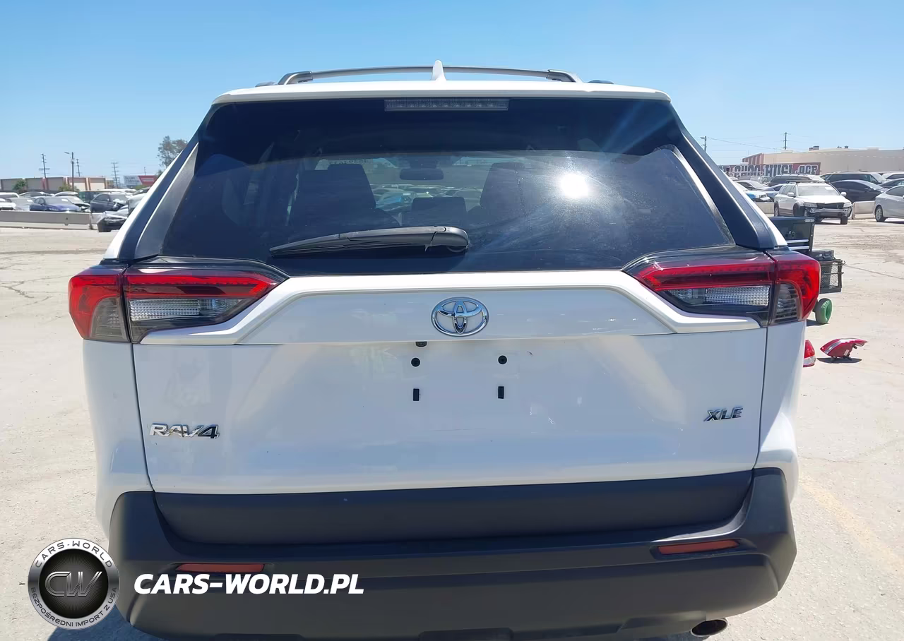 2021 Toyota Rav4 Xle VIN:2T3W1RFV9MW158711 - 16