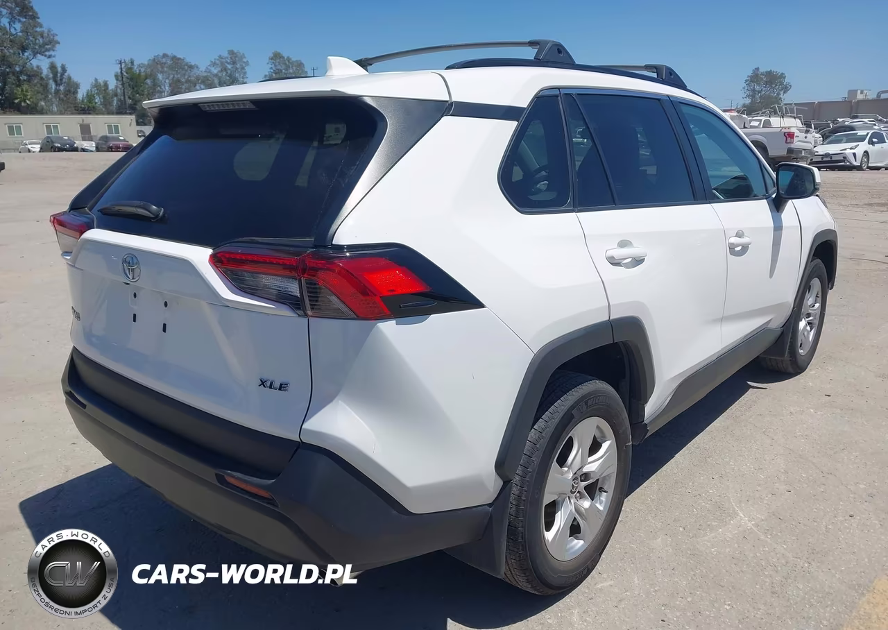 2021 Toyota Rav4 Xle VIN:2T3W1RFV9MW158711 - 4