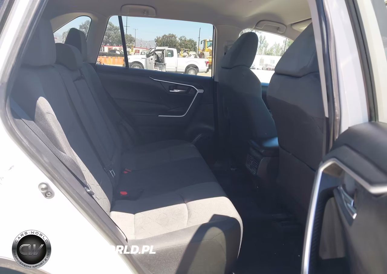 2021 Toyota Rav4 Xle VIN:2T3W1RFV9MW158711 - 8
