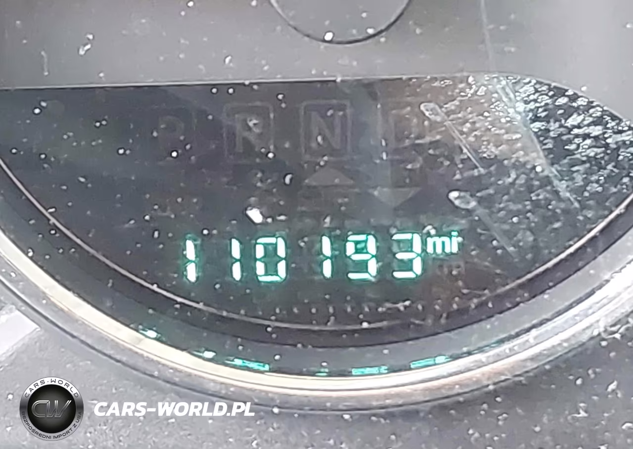 2015 Jeep Wrangler Unlimited Sport VIN:1C4BJWDGXFL562267 - 14