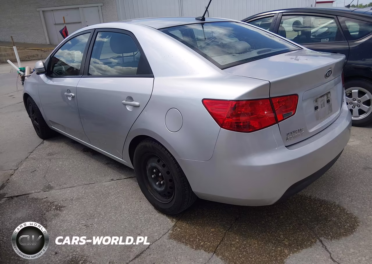 2013 Kia Forte Ex VIN:KNAFU4A29D5680945 - 3