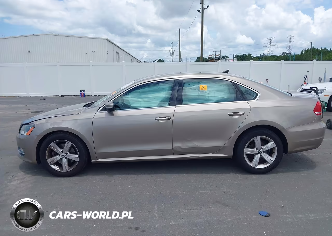 2015 Volkswagen Passat 1.8T Limited Edition VIN:1VWAS7A3XFC079875 - 14