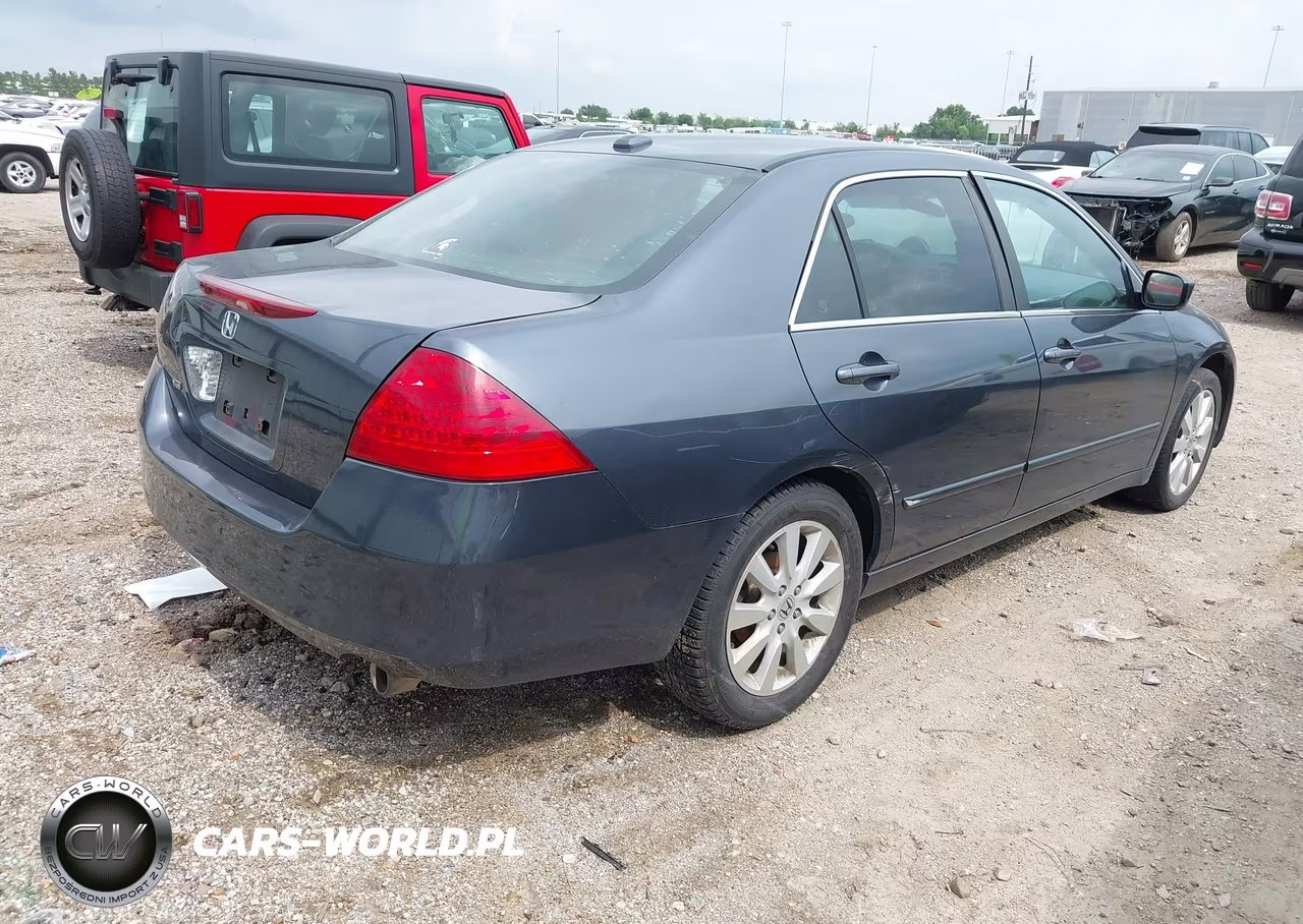 2007 Honda Accord 3.0 Ex VIN:1HGCM66827A099525 - 4