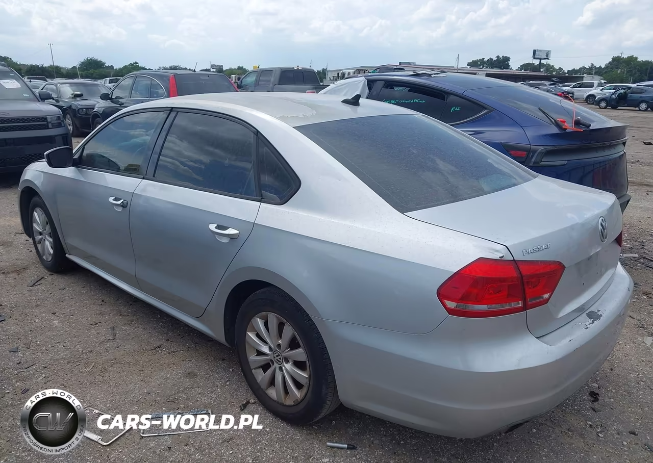 2014 Volkswagen Passat 1.8T Wolfsburg Edition VIN:1VWAT7A36EC087077 - 3