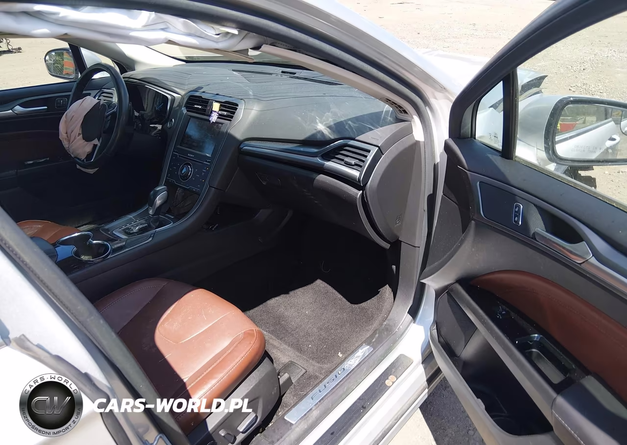 2015 Ford Fusion Titanium VIN:3FA6P0K92FR102335 - 5