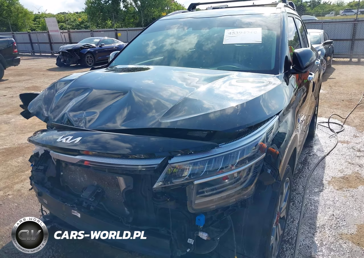 2022 Kia Seltos VIN:KNDETCA20N7247810 - 13
