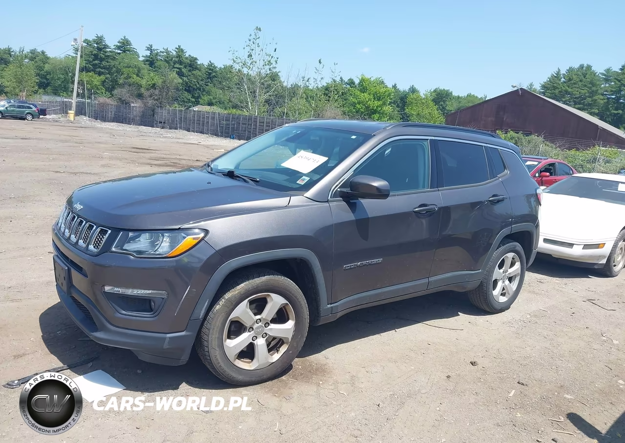 2018 Jeep Compass Latitude 4X4 VIN:3C4NJDBB9JT177871 - 13