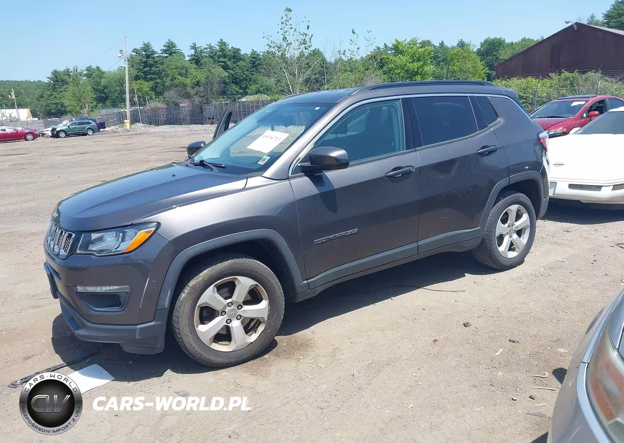 2018 Jeep Compass Latitude 4X4 VIN:3C4NJDBB9JT177871 - 2