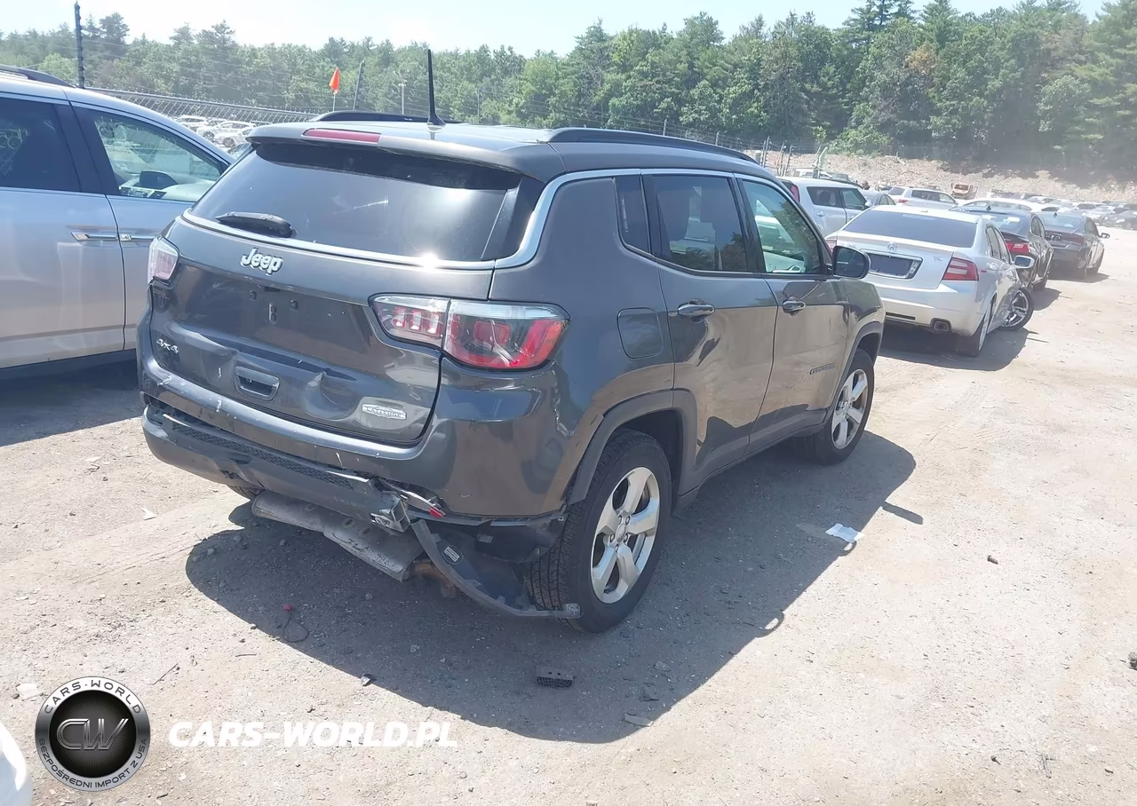 2018 Jeep Compass Latitude 4X4 VIN:3C4NJDBB9JT177871 - 6