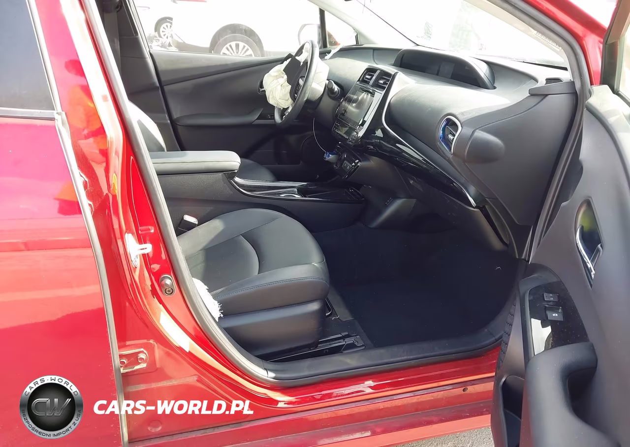 2016 Toyota Prius Four Touring VIN:JTDKARFU8G3523165 - 5