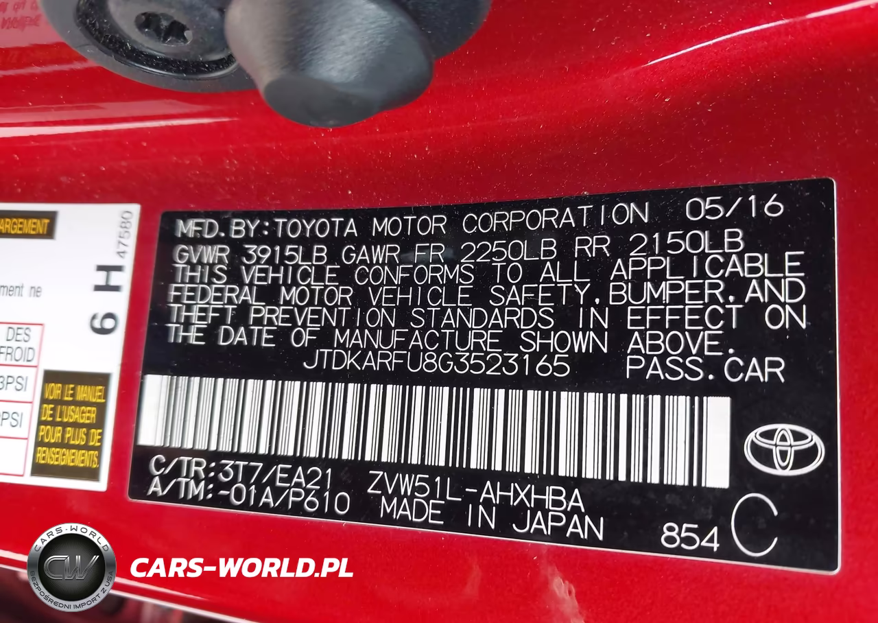 2016 Toyota Prius Four Touring VIN:JTDKARFU8G3523165 - 9