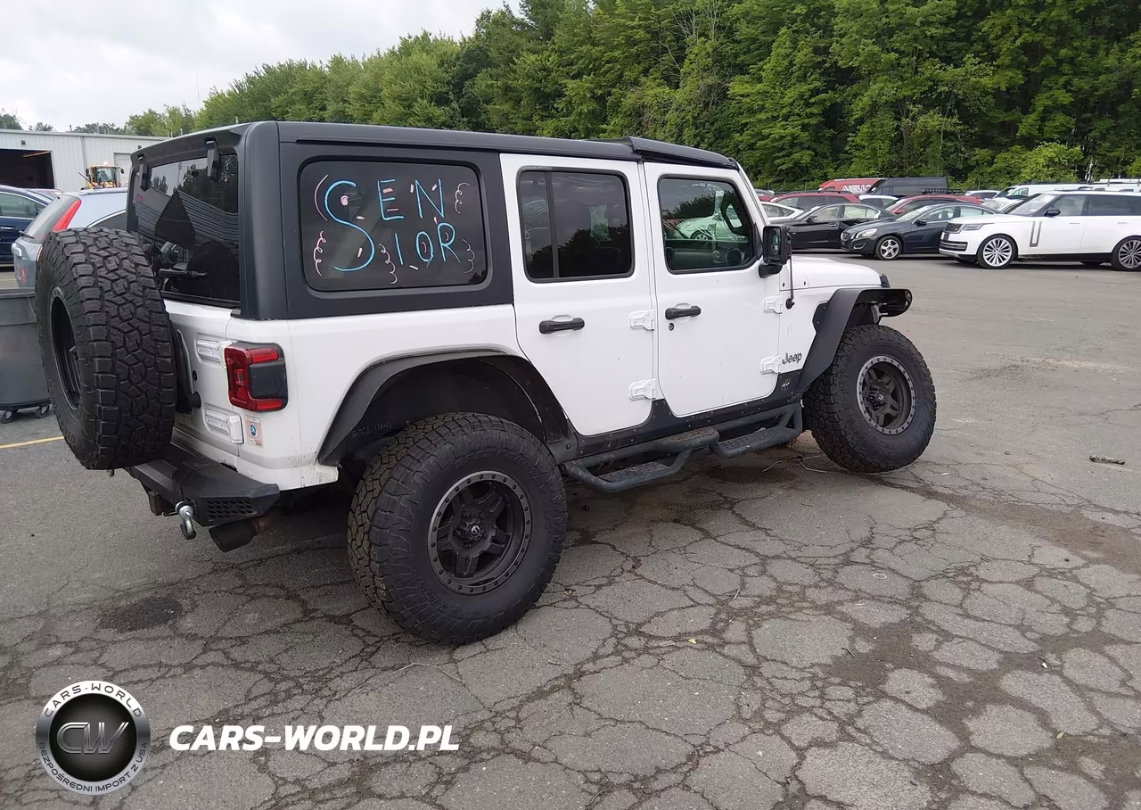 2019 Jeep Wrangler Unlimited Sport S 4X4 VIN:1C4HJXDG2KW662257 - 4