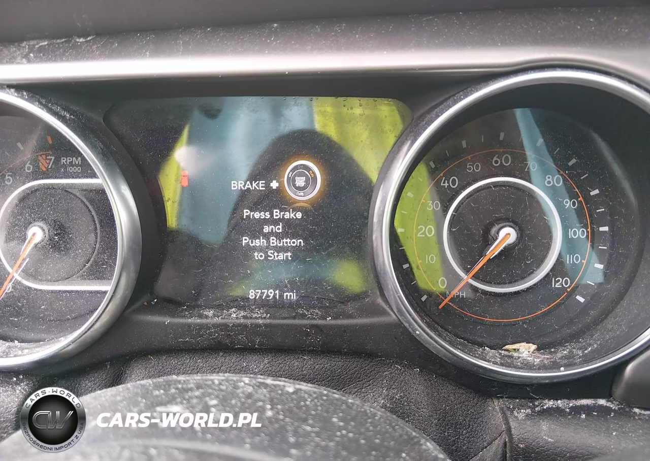 2019 Jeep Wrangler Unlimited Sport S 4X4 VIN:1C4HJXDG2KW662257 - 7