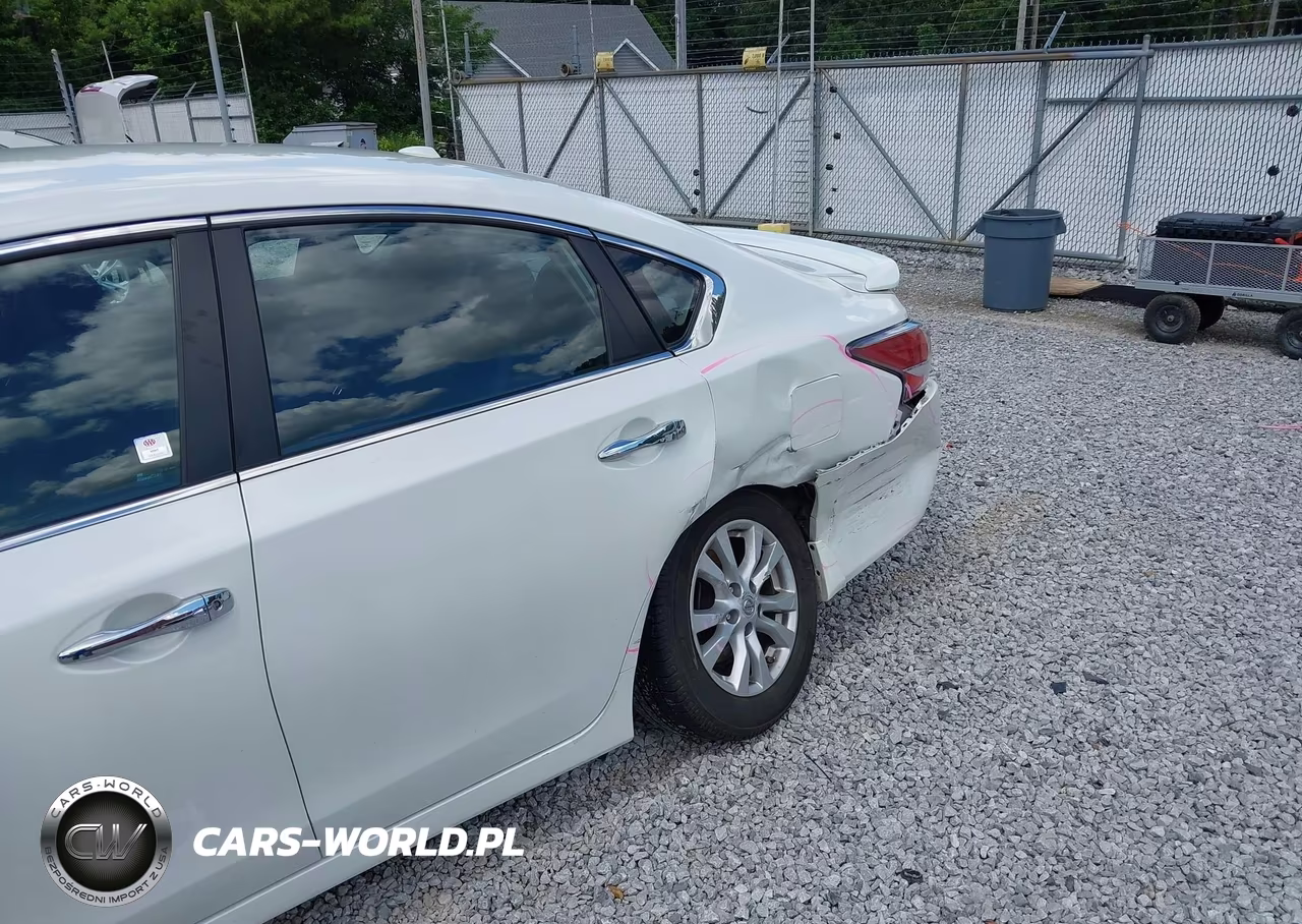2014 Nissan Altima 2.5 S VIN:1N4AL3AP1EC161302 - 12