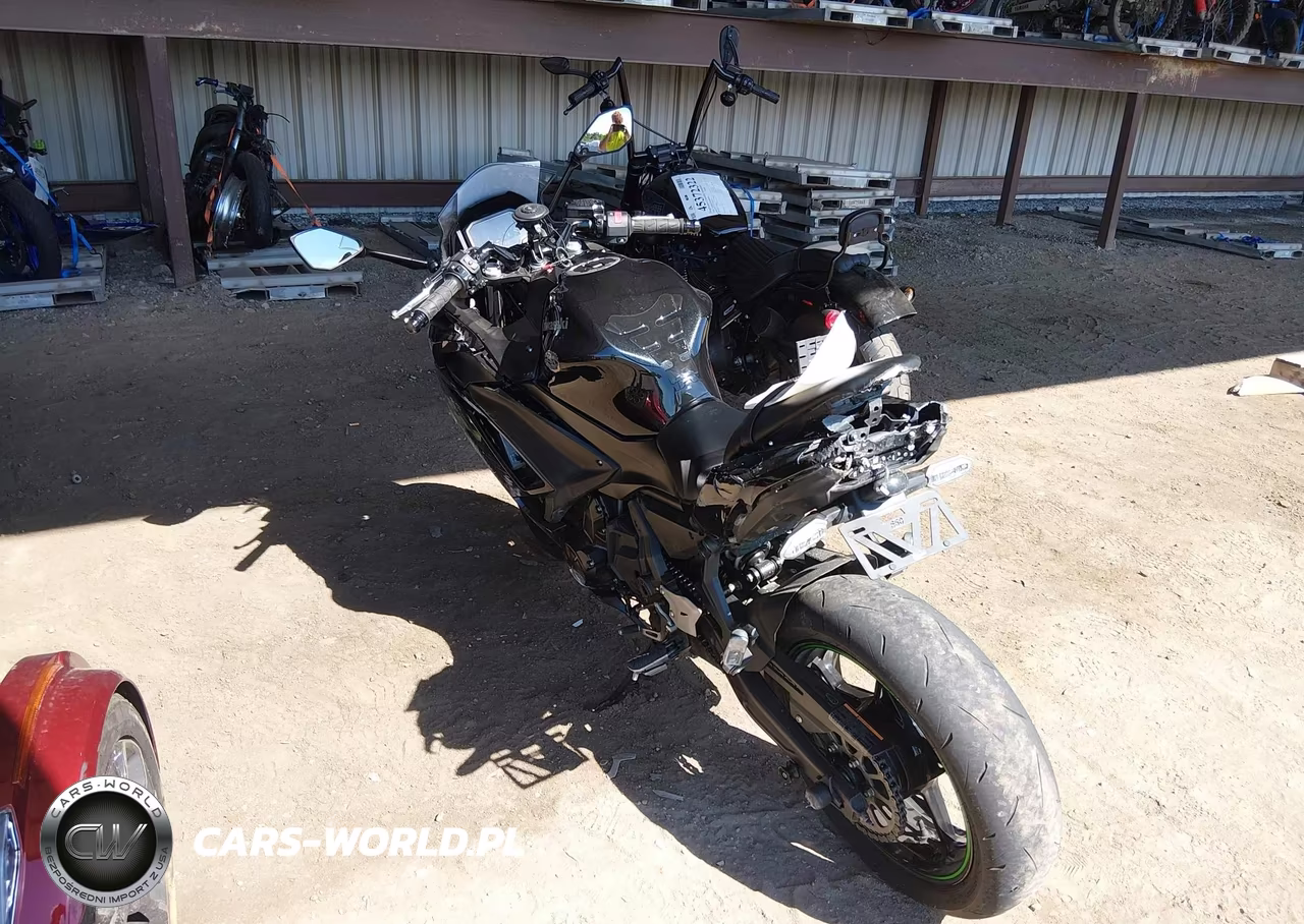 2025 Kawasaki Ex650 R VIN:ML5EXER11SDAE7777 - 3