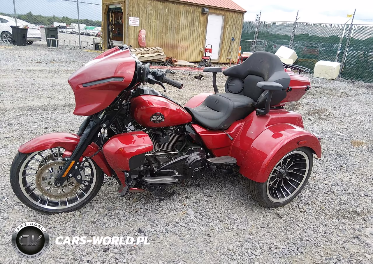 2026 Harley-Davidson Flhlt VIN:1HD1MGN17TB852257 - 12
