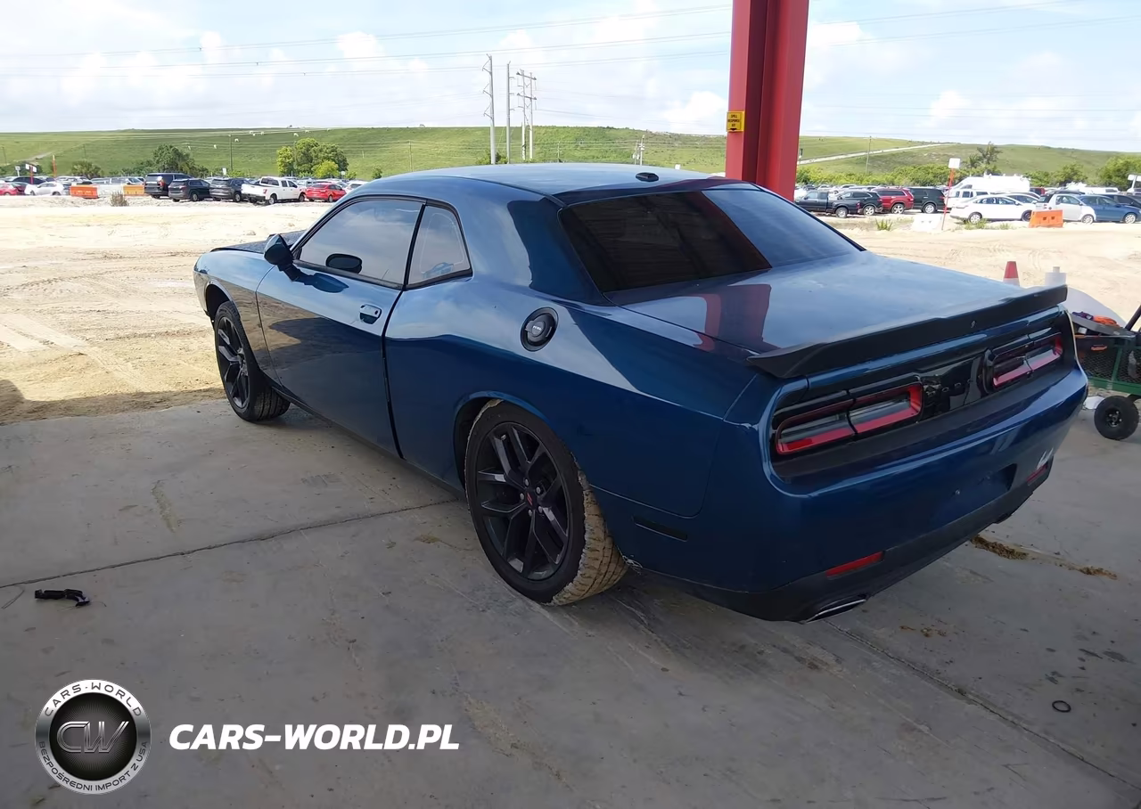 2020 Dodge Challenger Sxt VIN:2C3CDZAG0LH133928 - 3