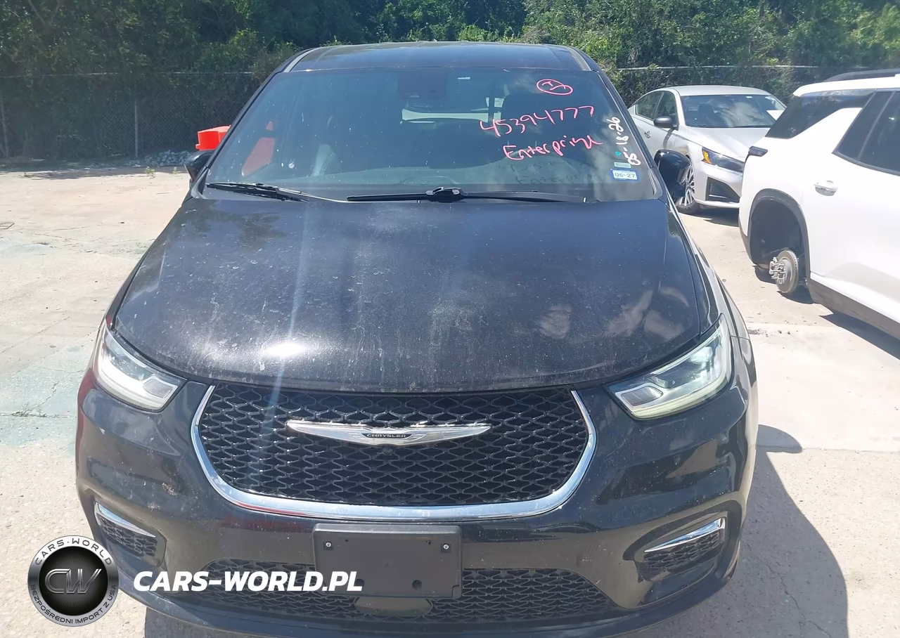 2025 Chrysler Pacifica Select VIN:2C4RC1BG1SR611629 - 12