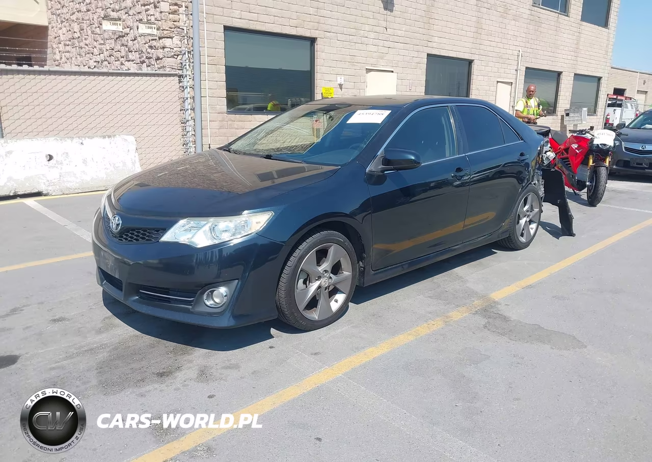 2014 Toyota Camry Se Sport VIN:4T1BF1FK5EU348443 - 2