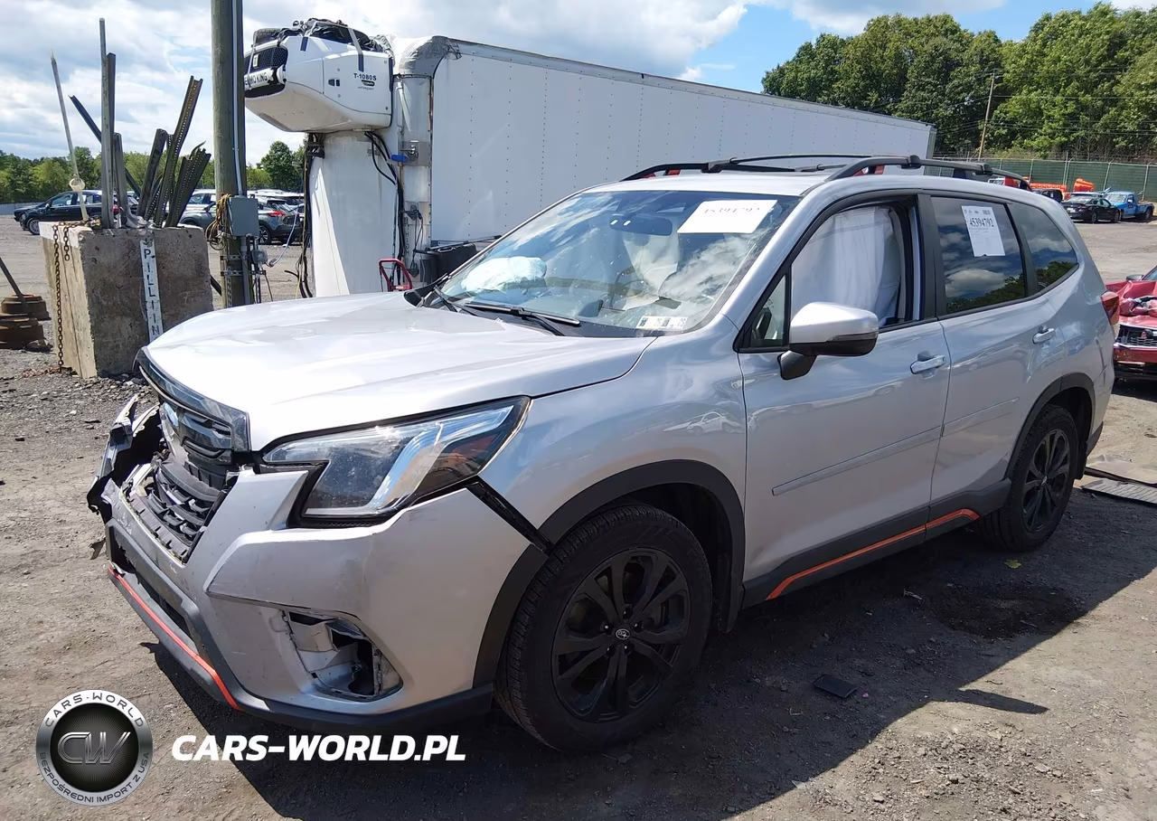 2023 Subaru Forester Sport VIN:JF2SKAJC4PH515985 - 2