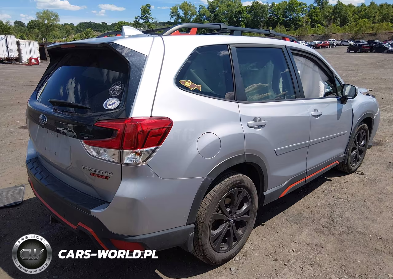 2023 Subaru Forester Sport VIN:JF2SKAJC4PH515985 - 4