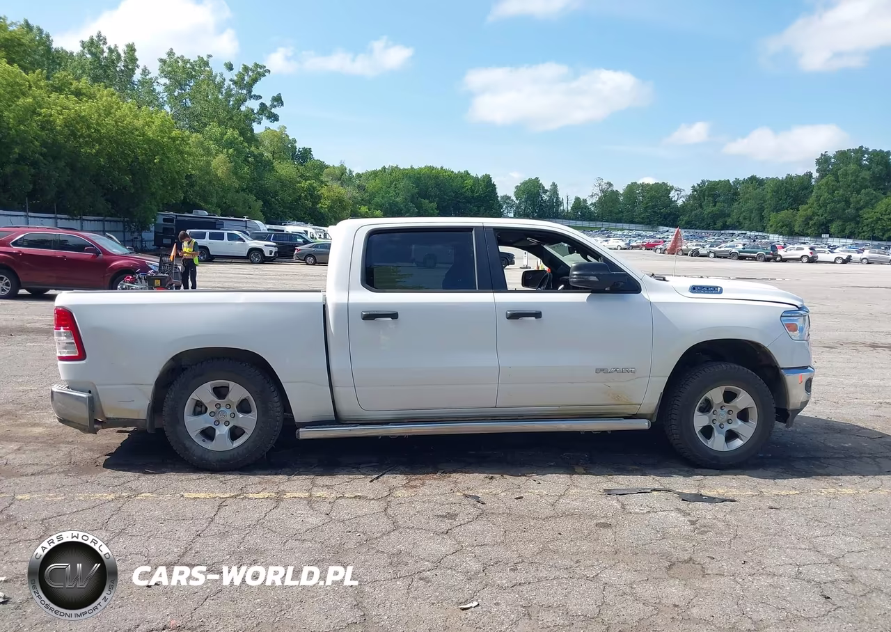 2024 Ram 1500 Big Horn 4X4 5'7 Box VIN:1C6SRFFT1RN184746 - 12