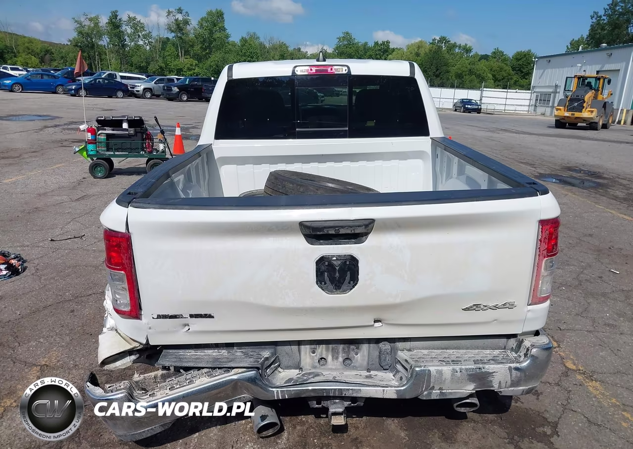2024 Ram 1500 Big Horn 4X4 5'7 Box VIN:1C6SRFFT1RN184746 - 15