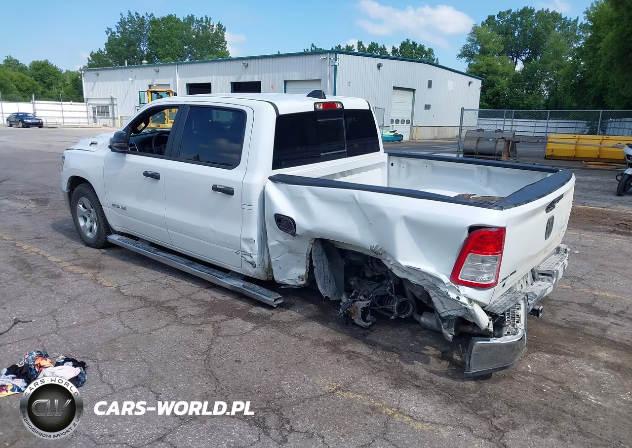 2024 Ram 1500 Big Horn 4X4 5'7 Box VIN:1C6SRFFT1RN184746 - 3