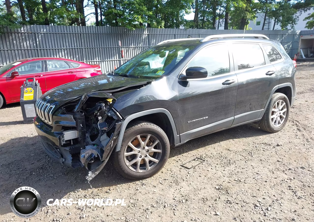 2016 Jeep Cherokee Latitude VIN:1C4PJMCB7GW219125 - 2