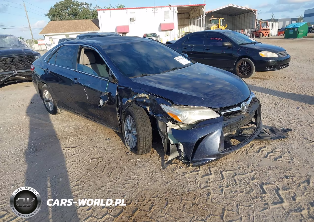2016 Toyota Camry Le