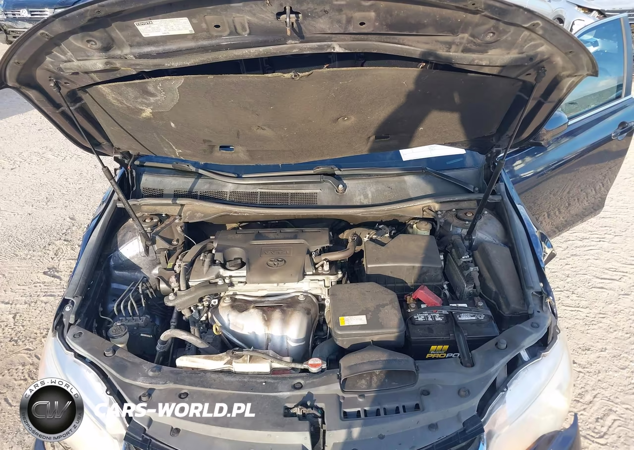 2016 Toyota Camry Le VIN:4T4BF1FK5GR571235 - 10
