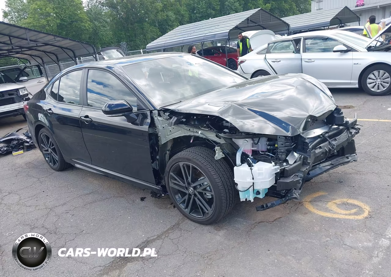 2026 Toyota Camry Xse – zdjęcie 1 z 17