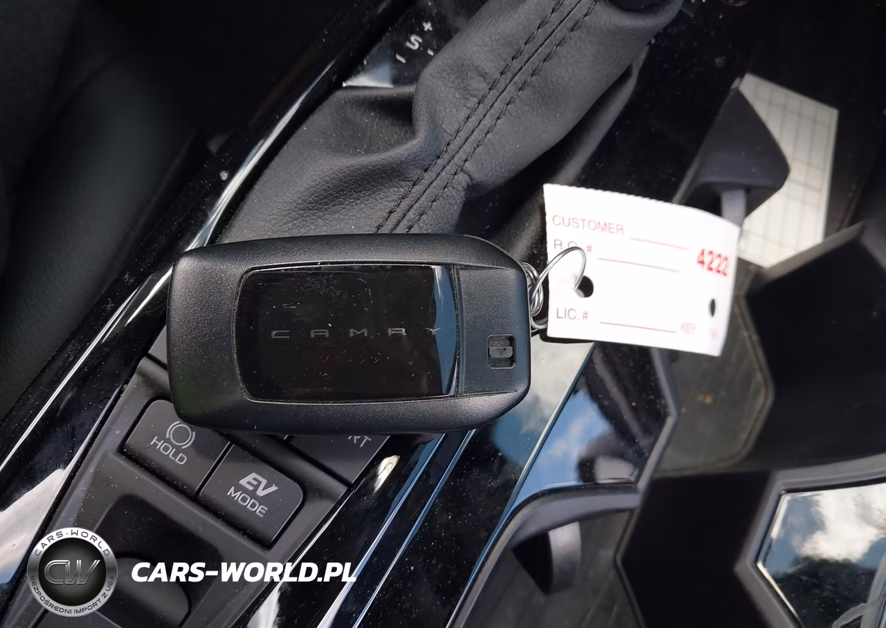 2026 Toyota Camry Xse VIN:4T1DBADK6TU554343 - 11