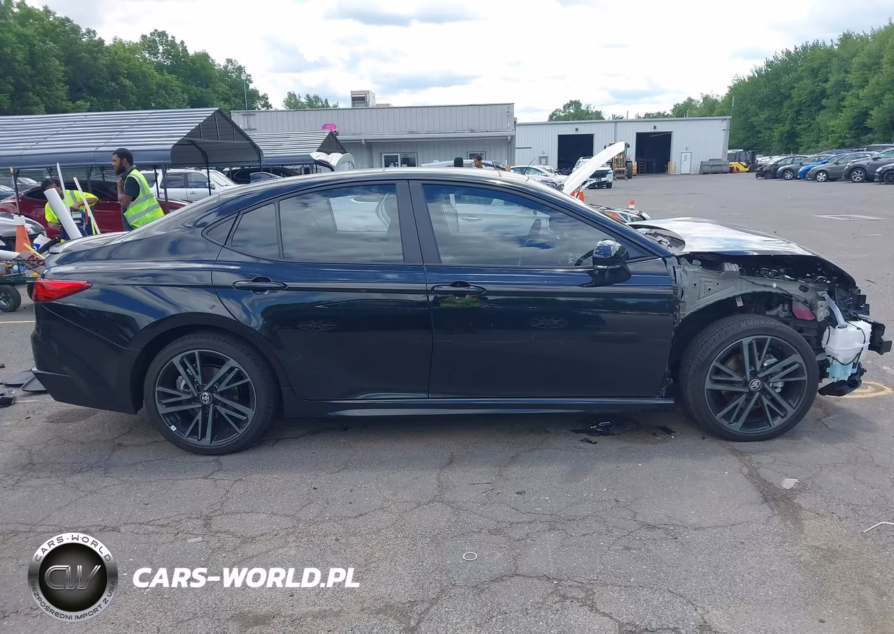 2026 Toyota Camry Xse VIN:4T1DBADK6TU554343 - 14