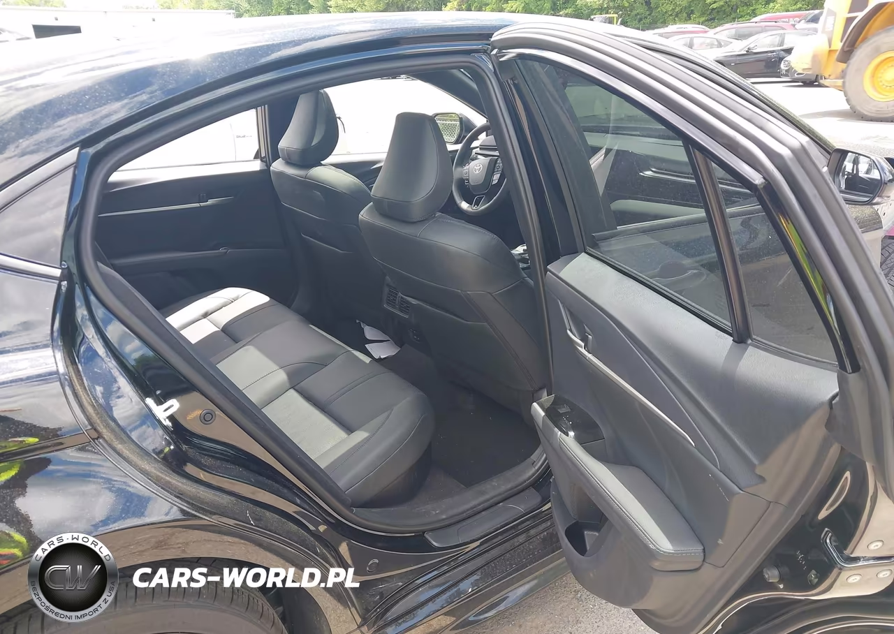 2026 Toyota Camry Xse VIN:4T1DBADK6TU554343 - 8