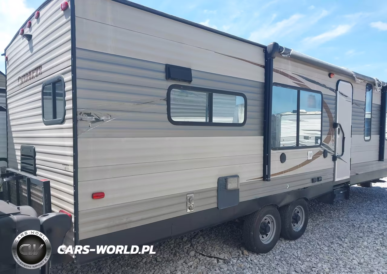 2016 Cherokee By Forest R Grey Wolf 274Rk VIN:4X4TCKC26GX122600 - 4