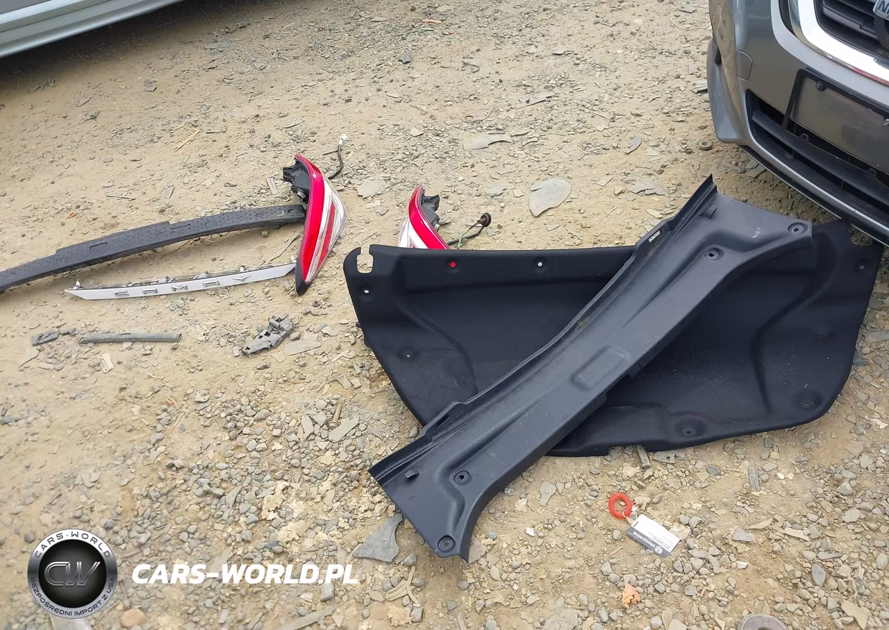 2020 Toyota Camry Se VIN:4T1G11AK5LU953104 - 12