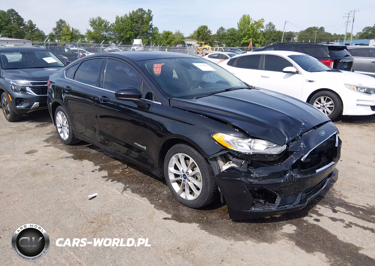 2019 Ford Fusion Hybrid Se – zdjęcie 1 z 16