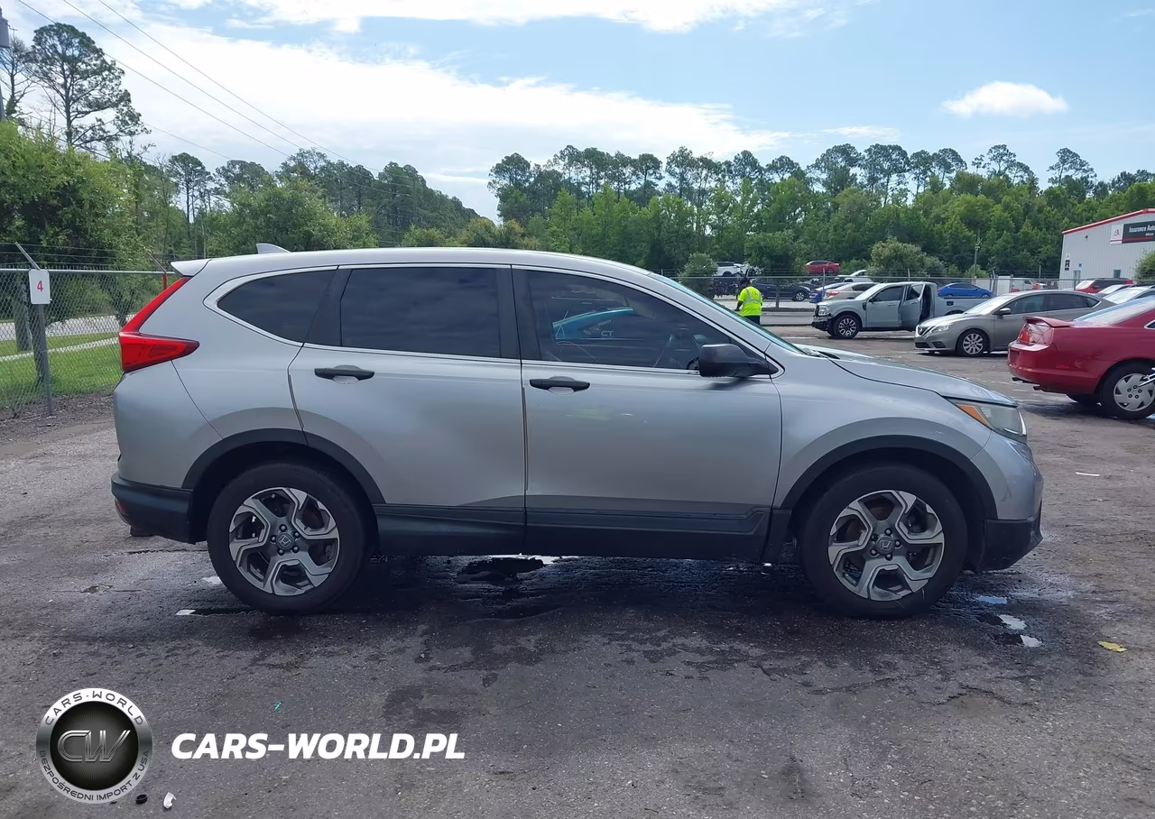 2018 Honda Cr-V Lx VIN:2HKRW5H33JH418428 - 13