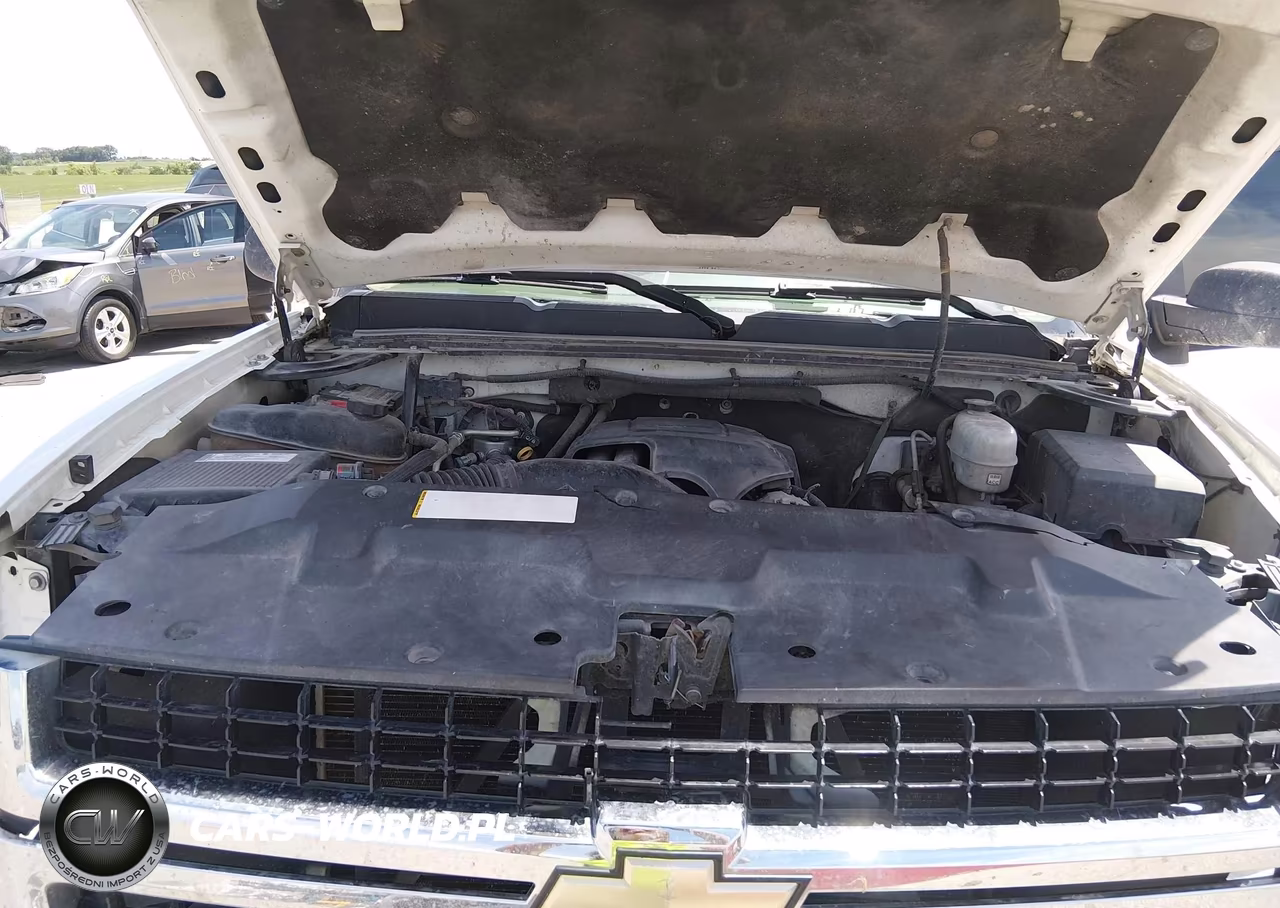 2007 Chevrolet Silverado 2500Hd Work Truck VIN:1GCHK24K87E522084 - 10