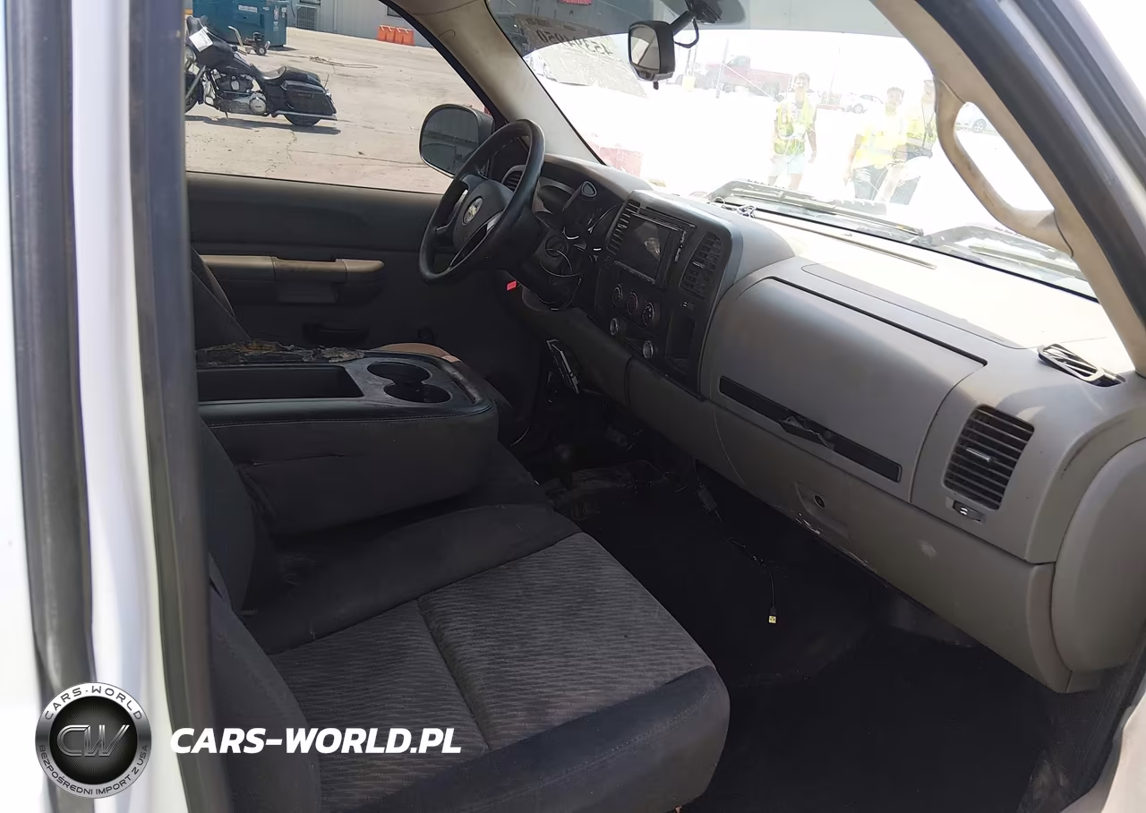 2007 Chevrolet Silverado 2500Hd Work Truck VIN:1GCHK24K87E522084 - 5