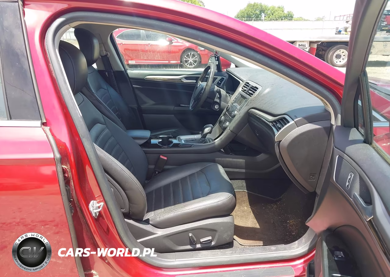 2014 Ford Fusion Se VIN:3FA6P0HD5ER182109 - 5