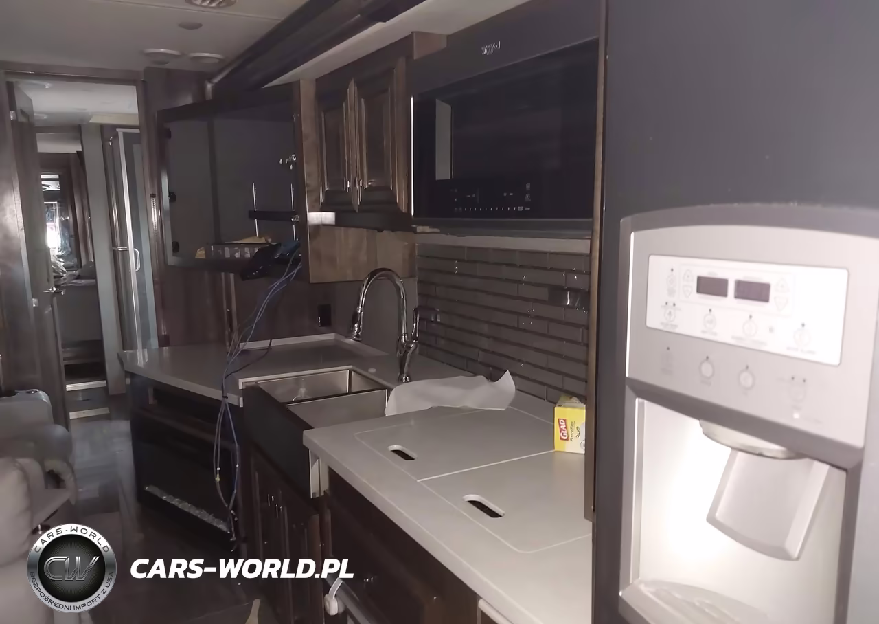 2020 Freightliner Chassis Xc VIN:4UZACGFE5LCMC4341 - 18