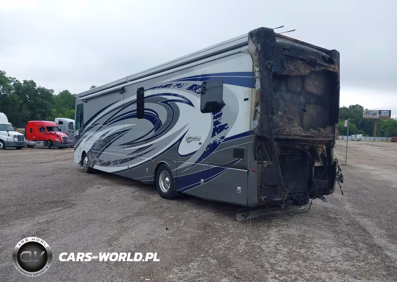 2020 Freightliner Chassis Xc VIN:4UZACGFE5LCMC4341 - 3