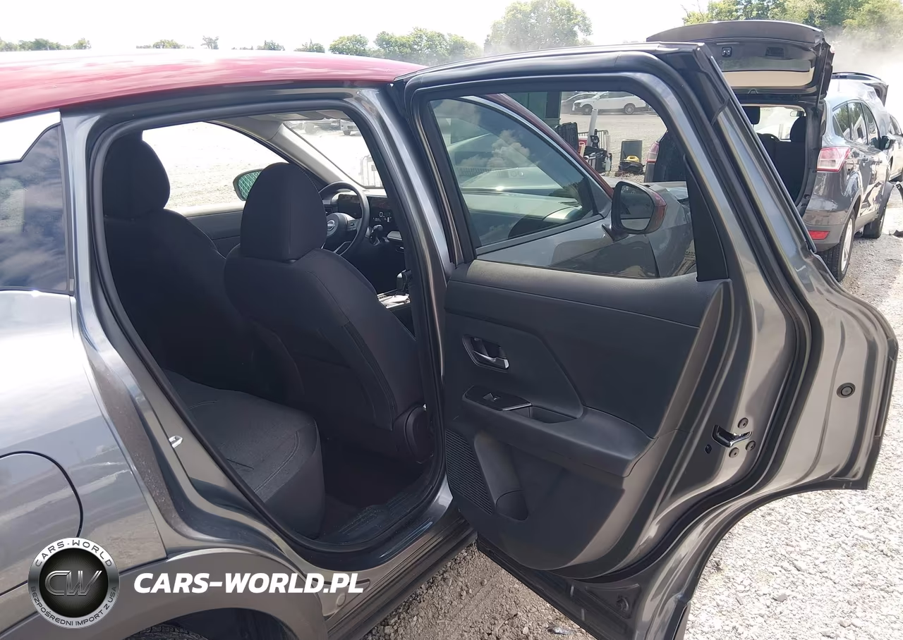 2025 Nissan Kicks Sv Fwd VIN:3N8AP6CAXSL394057 - 8