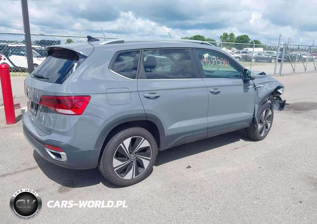 2024 Volkswagen Taos 1.5T Se VIN:3VVVX7B25RM072607 - 4