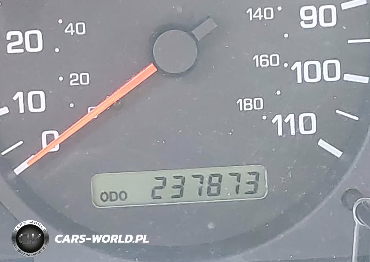2001 Nissan Xterra Xe VIN:5N1ED28Y81C582196 - 15