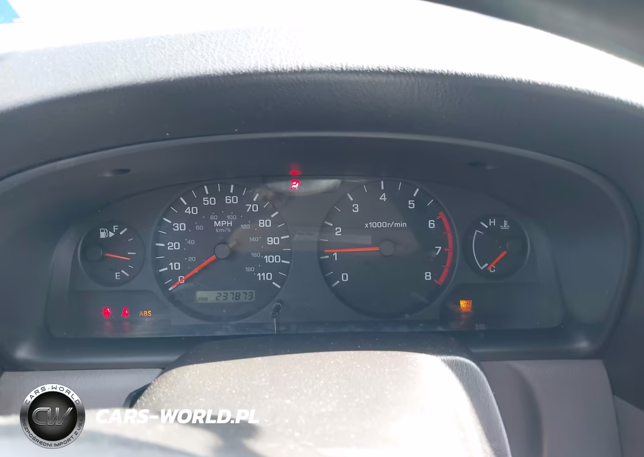 2001 Nissan Xterra Xe VIN:5N1ED28Y81C582196 - 7